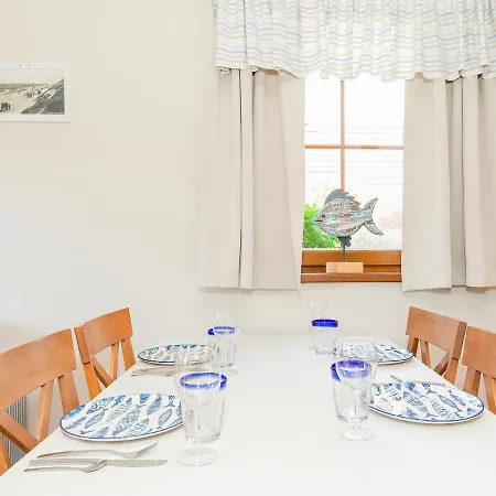 아파트 With Terrace Near - Pl 055.016